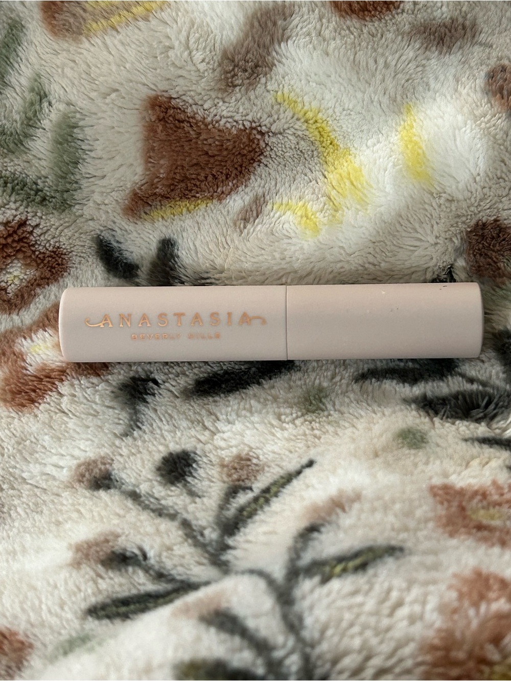 Anastasia Beverly Hills Brow Freeze Gel — Clear (Black Brush) - Picture 5 of 5